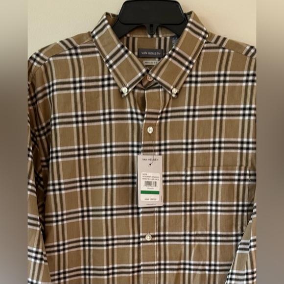 Van Huesen Men’s Tan Weekend Twill Classic Plaid Button Down NWT Size La… - Picture 10 of 10